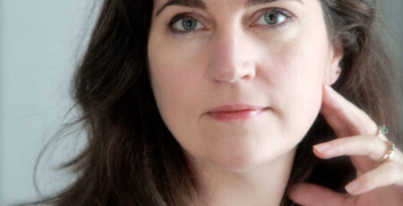 Retrato de Monica Drake